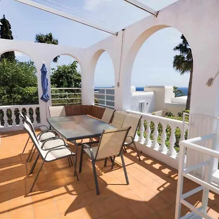 Azahara Villa *